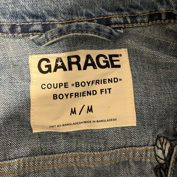 Women’s garage embroidered Jean jacket - Picture 3 of 3